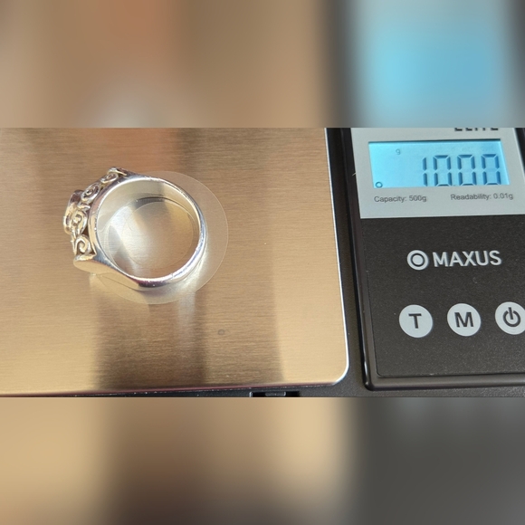 Elegant 925 Silver Ring with Amethyst Gemstone - Picture 6 of 6